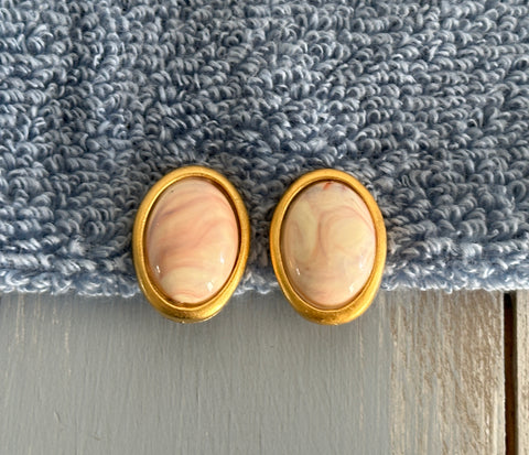 Beautiful Vintage Clip On Earrings Gold Tone Frame Pink Marble Cabochon
