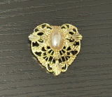 Lovely Vintage Brooch Faux Pearl Cabochon Filigree Gold Tone Heart