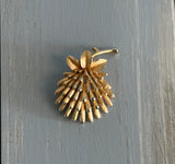 Crown Trifari Vintage Brooch Very Detailed Pinecone Gold Tone Shiny & Brushed