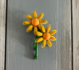 Fun Flower Power Metal & Enamel Vintage Brooch Yellow Gold & Green