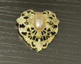 Lovely Vintage Brooch Faux Pearl Cabochon Filigree Gold Tone Heart