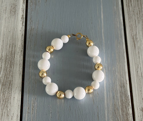 Awesome Vintage Beaded Bracelet White Plastic & Gold Tone Metal Beads