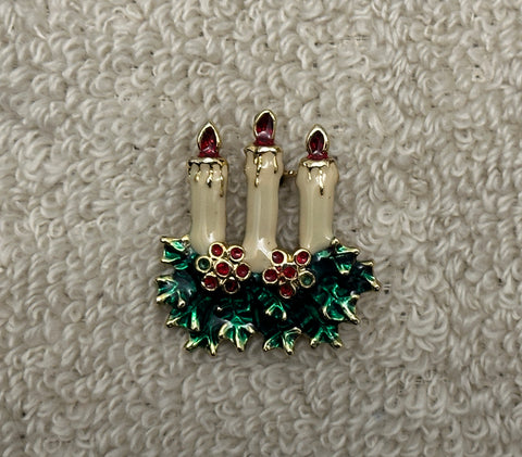 Beautiful Vintage Enamel Pin Brooch Christmas Candles Holiday