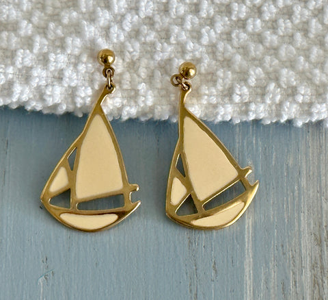 Sail Away W Me! Gold Tone & Ivory Enamel Vintage Sailboat Pierced Earrings