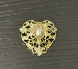 Lovely Vintage Brooch Faux Pearl Cabochon Filigree Gold Tone Heart