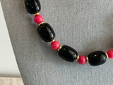 Fantastic Vintage Beaded Necklace w Black Pink & Gold Tone Beads