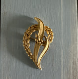 Magnificent Vintage Crown Trifari Brooch Brushed Gold Tone Leaves Design