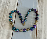 Beautiful Vintage Beaded Necklace w Gold Tone & Teal & Purple Swirl Beads