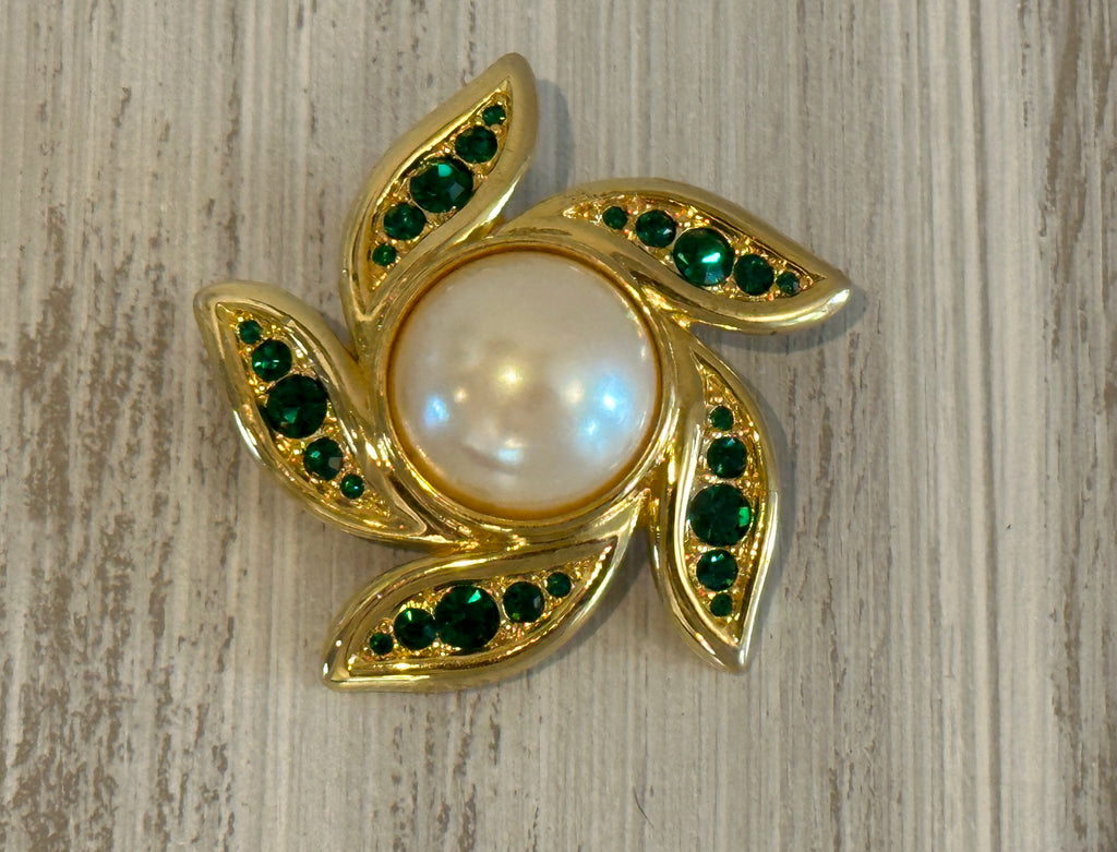 Monet Stunning Vintage Brooch Green Rhinestones & Faux Pearl Center