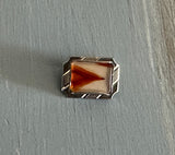 Truly Fantastic Vintage Little Brooch Pin Silver Tone w I Believe Agate Stone