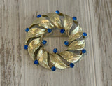 Stunning Vintage Wreath Style Brooch w Dazzling Blue Rhinestones