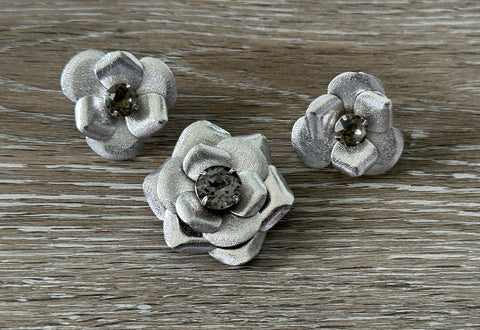Vintage Jewelry Set Silver Tone w Gray Sparkly Rhinestones Brooch Clip On Earrings