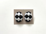 Sunsations Fun Vintage Avon Black & White Pierced Earrings