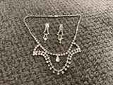 Stunning Vintage Rhinestone Jewelry Set Necklace & Screw Back Earrings