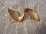 Designer Signed Sarah Coventry Pin Brooch  Shiny & Brushed Gold Tone