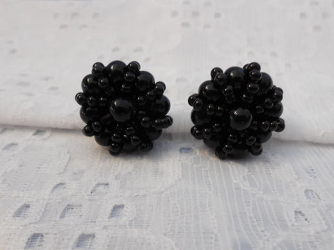 Unique & Gorgeous Black Beaded Vintage Cluster Screw On Earrings Signed Japan
