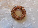 Grand Vintage Brooch Pin with Golden Brown Dazzling Rhinestones