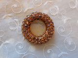 Grand Vintage Brooch Pin with Golden Brown Dazzling Rhinestones