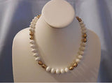 Beautiful Vintage Beaded Necklace w Gold & White Beads