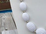 So Fantastic Beaded Vintage Necklace w White and Silver Beads