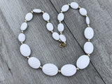 So Fantastic Beaded Vintage Necklace w White and Silver Beads